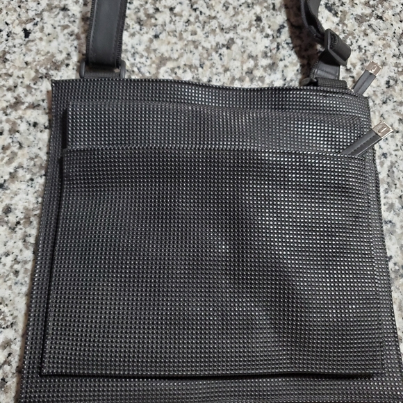 Everlane Crossbody travel bag - Picture 2 of 7